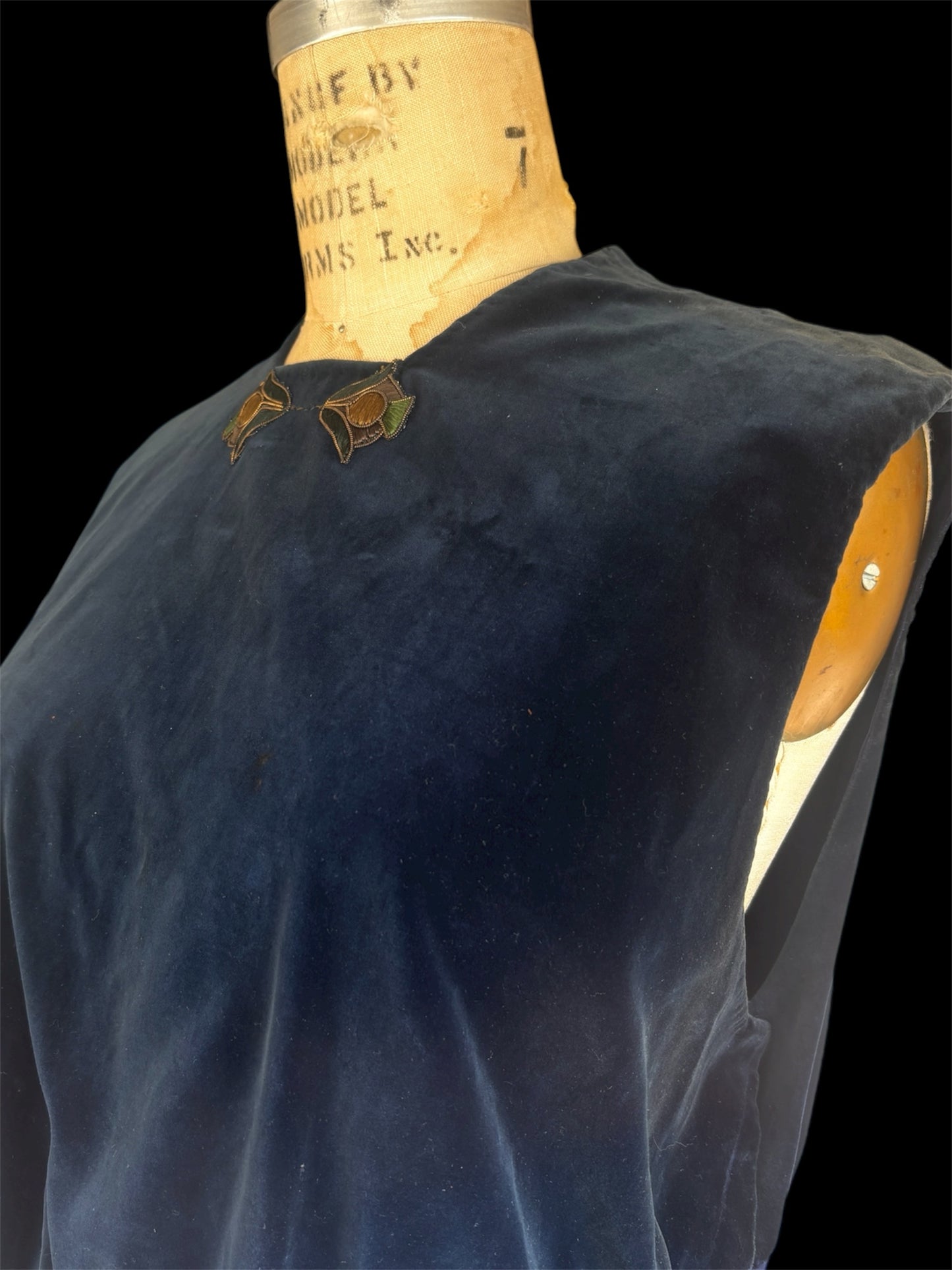 1920s ooak velvet blouse with nouveau embroidery