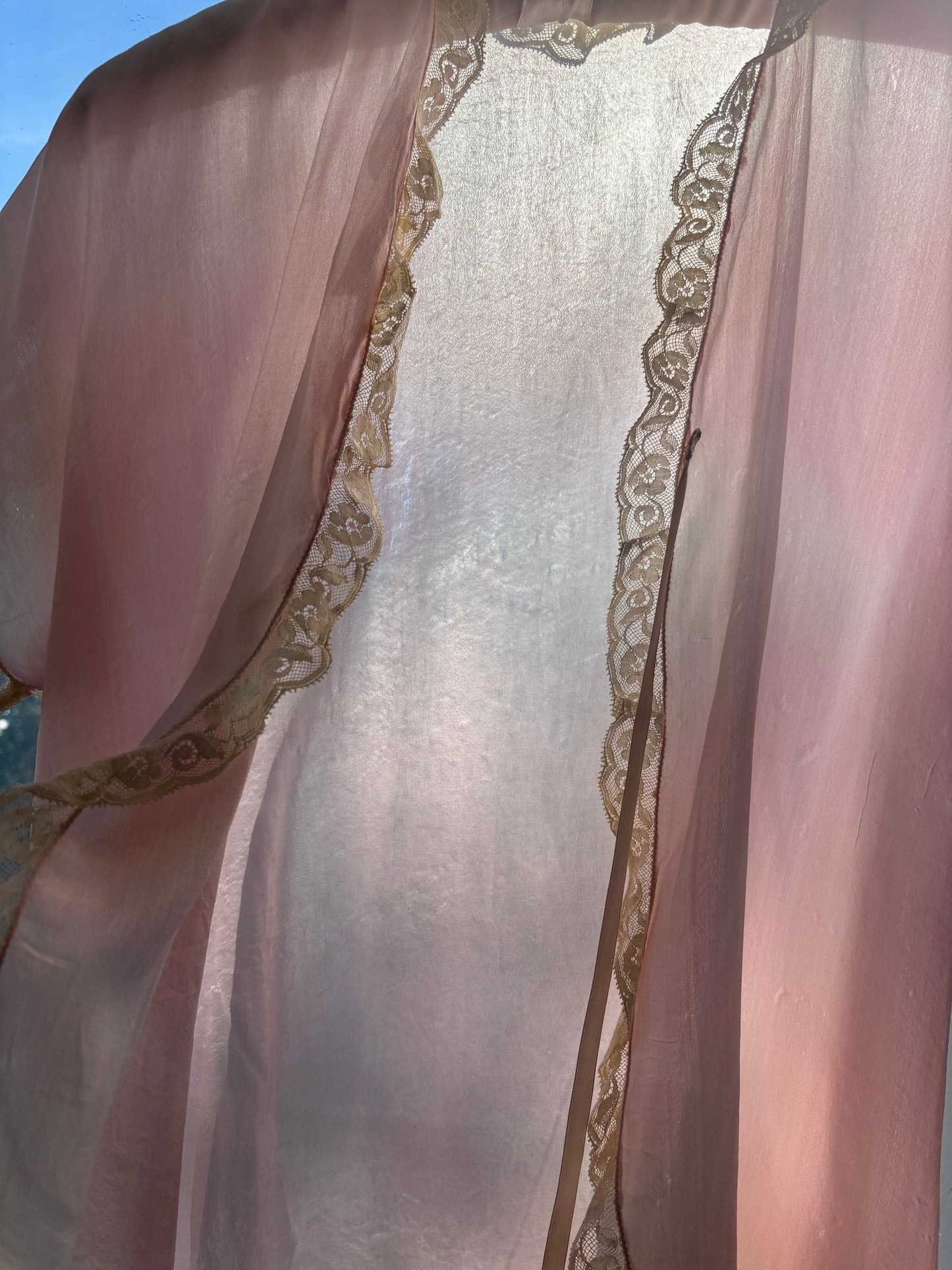 1920s pure silk pink boudoir jacket