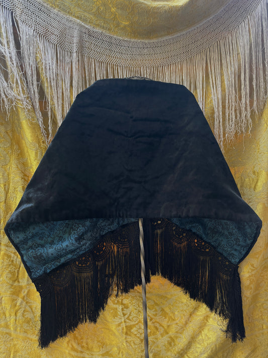 Victorian silk velvet knotted shawl/capelet