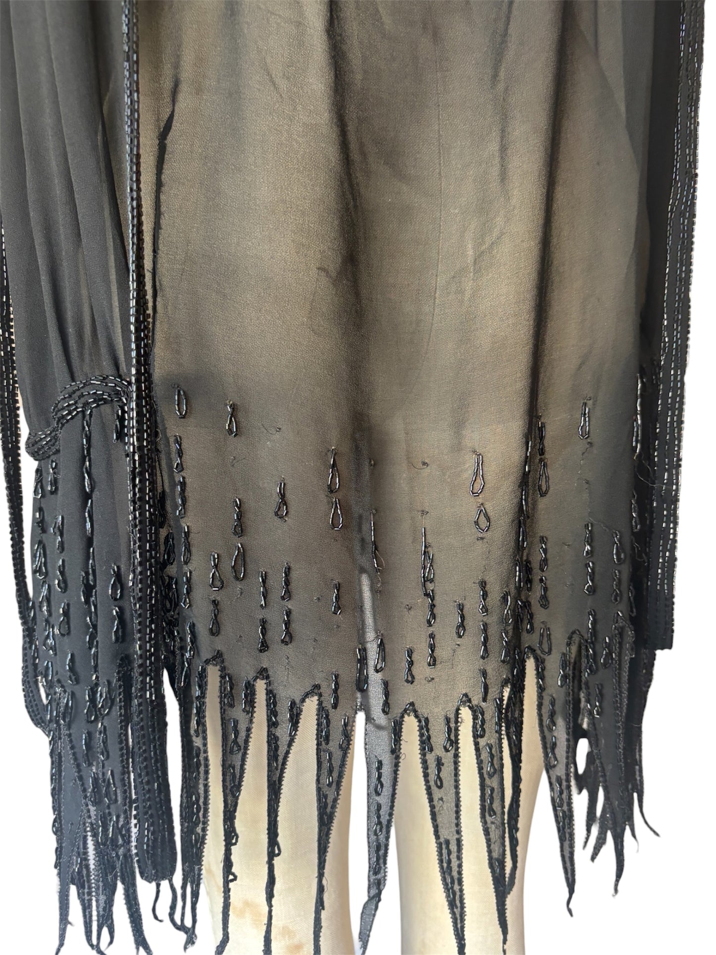 1920s silk chiffon sawtooth hem beaded tunic