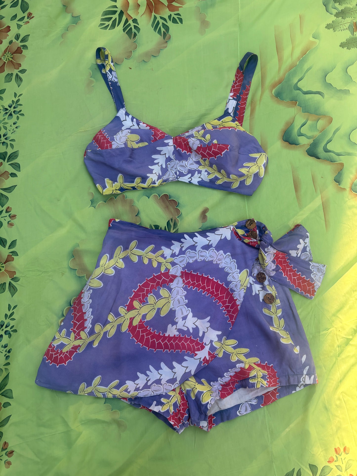 1940s 3 pc rayon Hawaiian playsuit