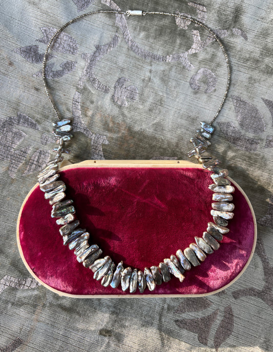Freshwater silver-gray Biwa pearl necklace