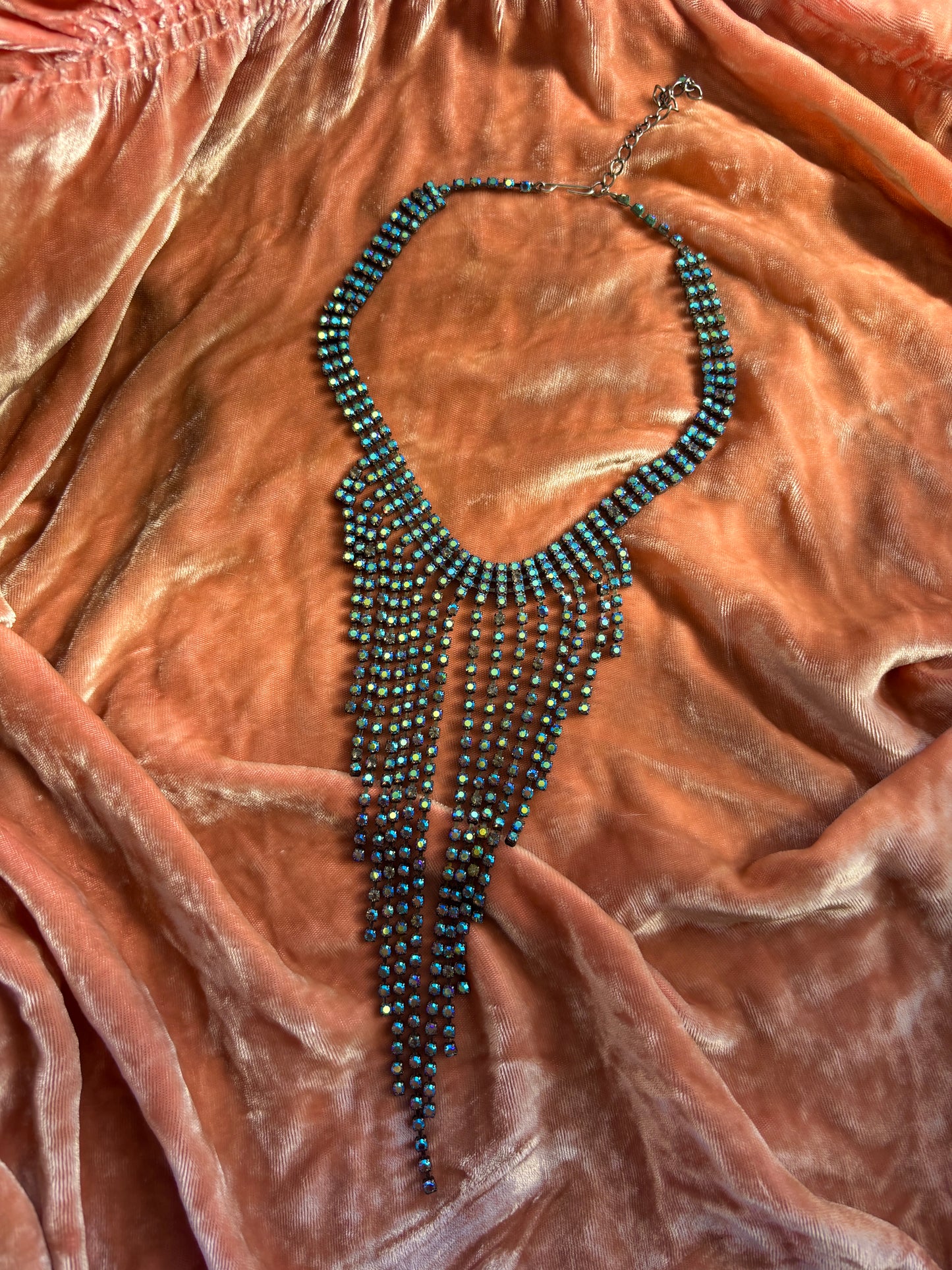 1960s aurora borealis rhinestone waterfall choker