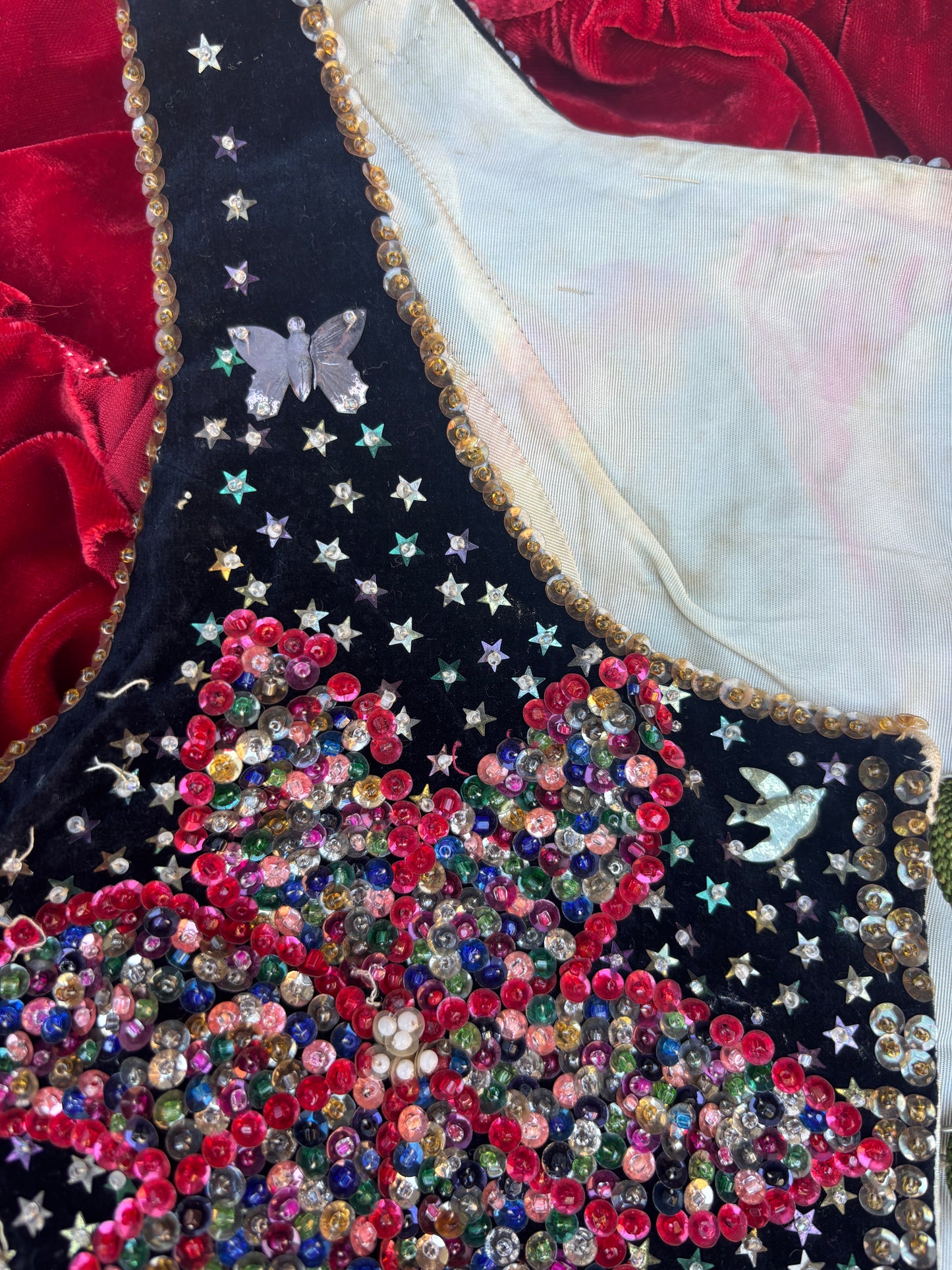 1940s embellished velvet folk vest