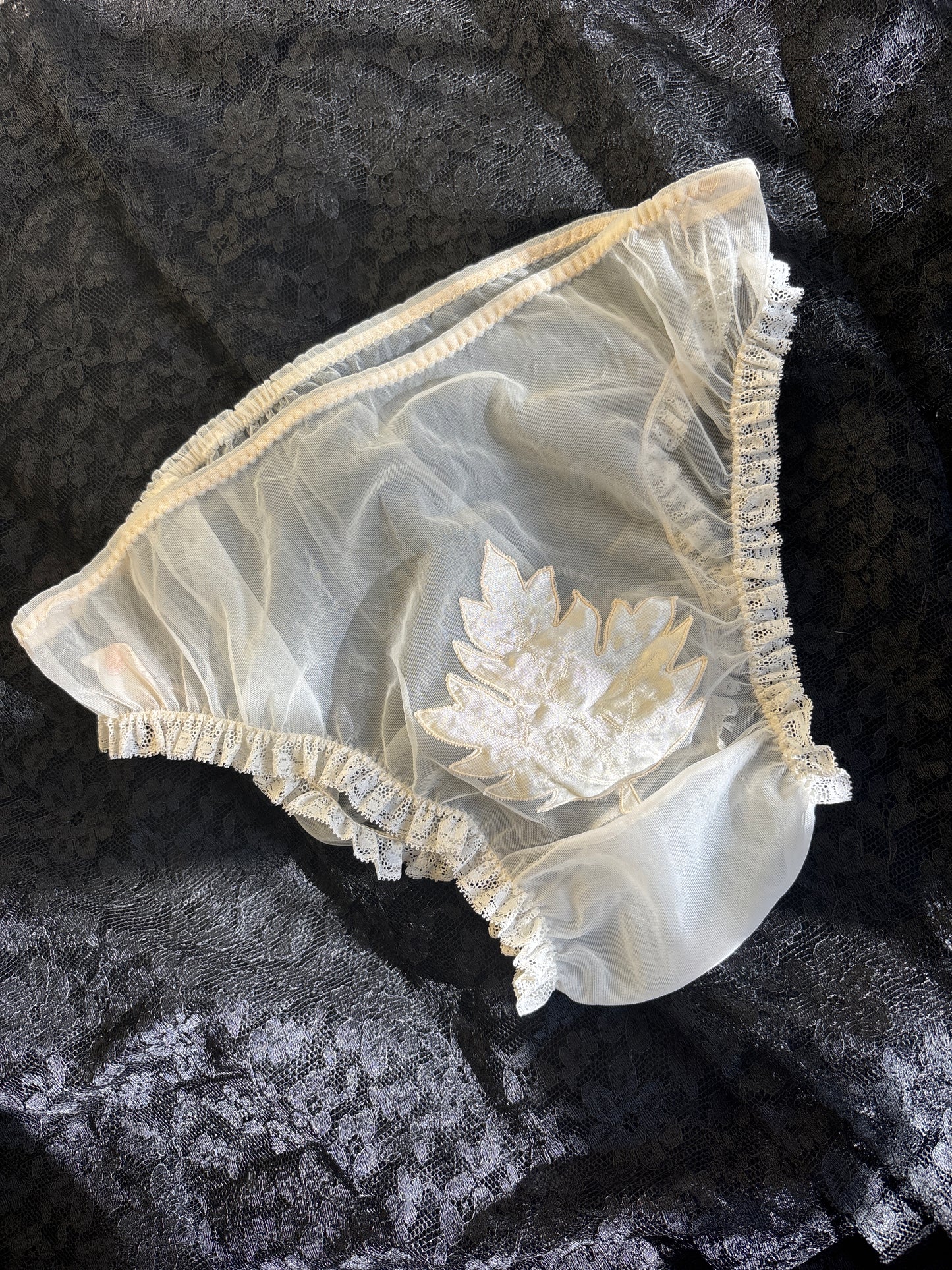 1960s Eve’s leaves panties by Chevette