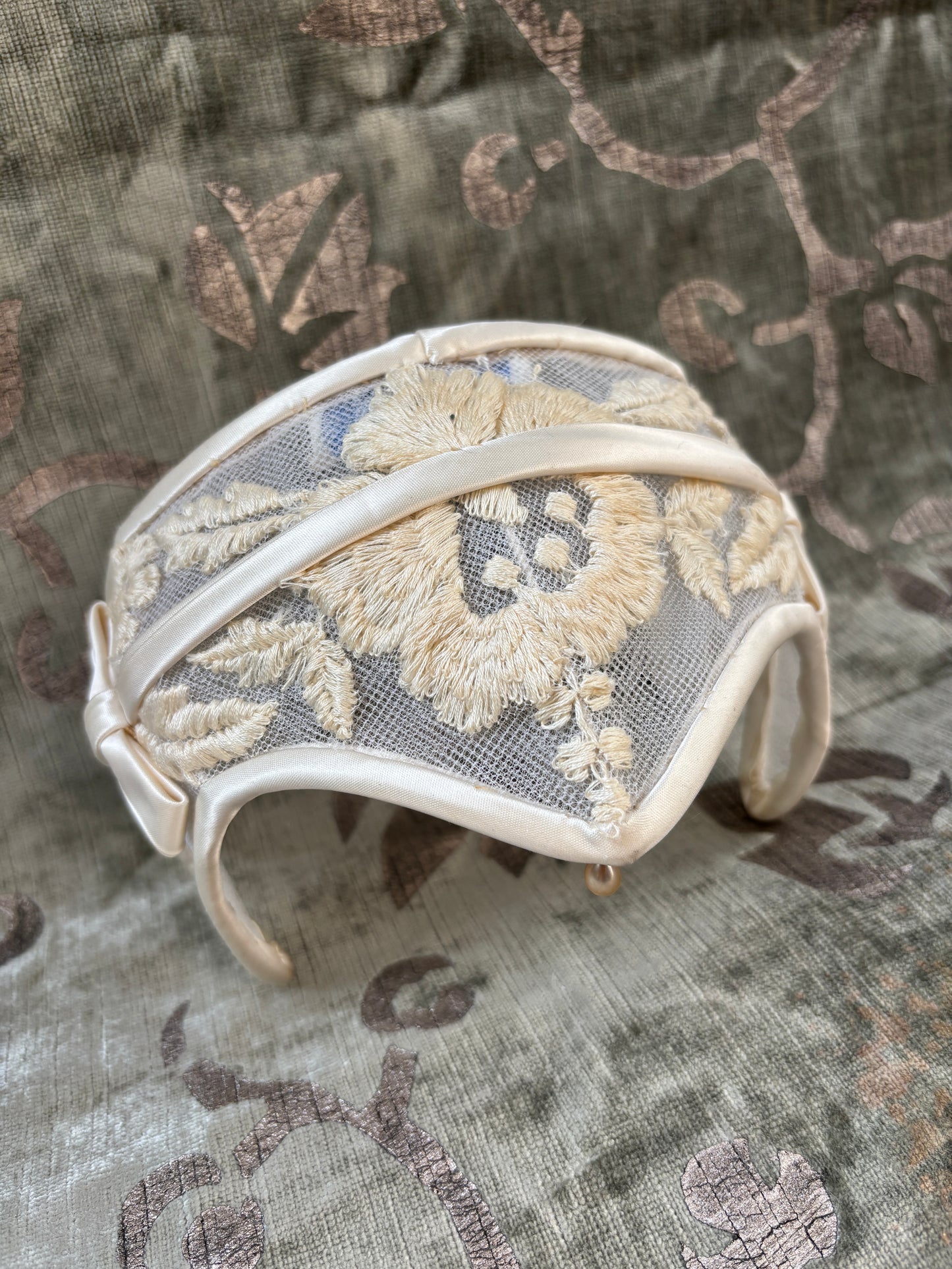 1950s embroidered bridal headpiece medieval inspired