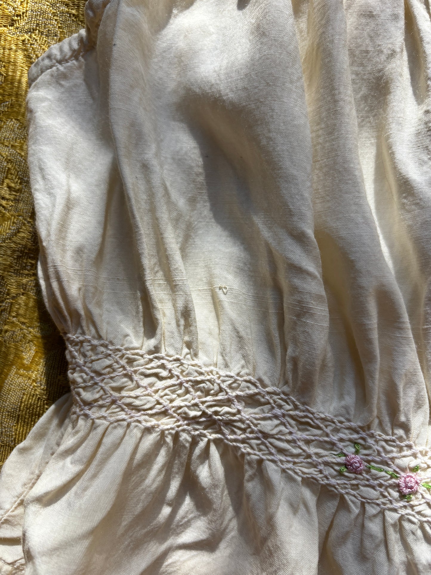 1970s embroidered & smocked peasant blouse Star of India