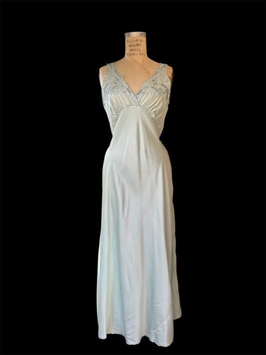 1940s Chinese silk embroidered slip dress