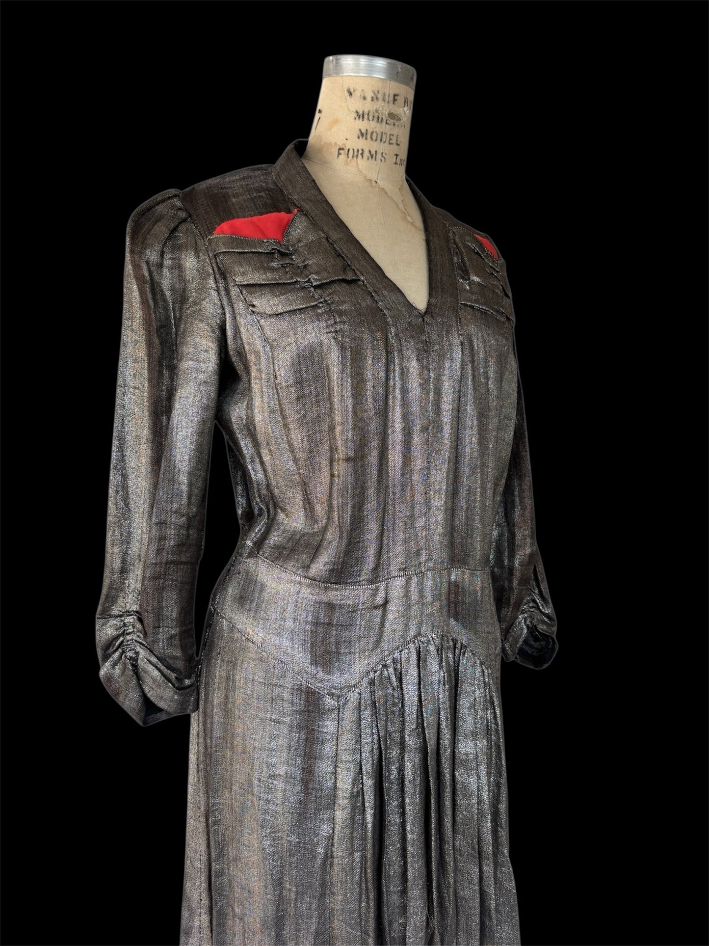 1930s/40s silver lamé puff sleeve gown