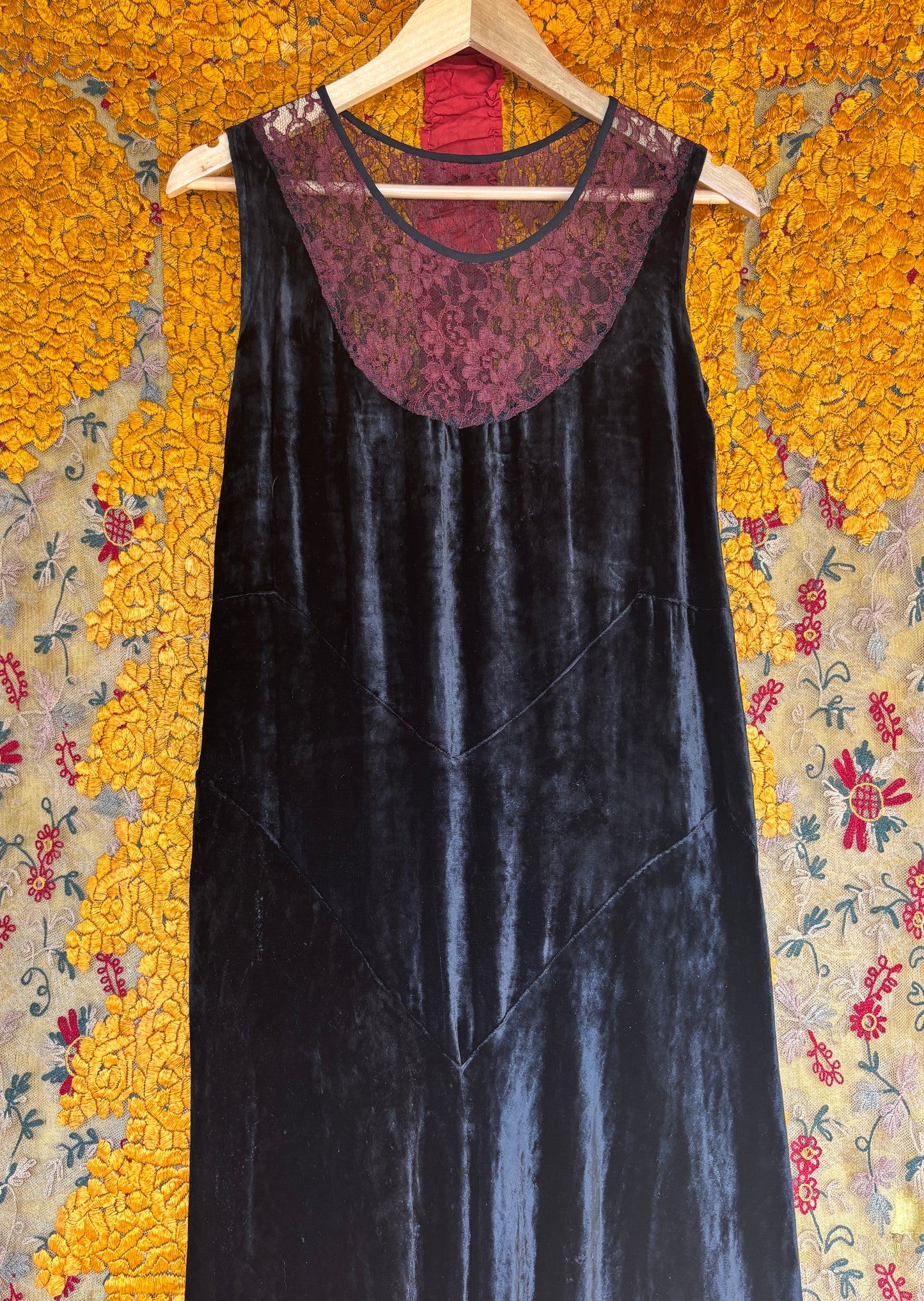 1930s gothic velvet deco gown with lace collar