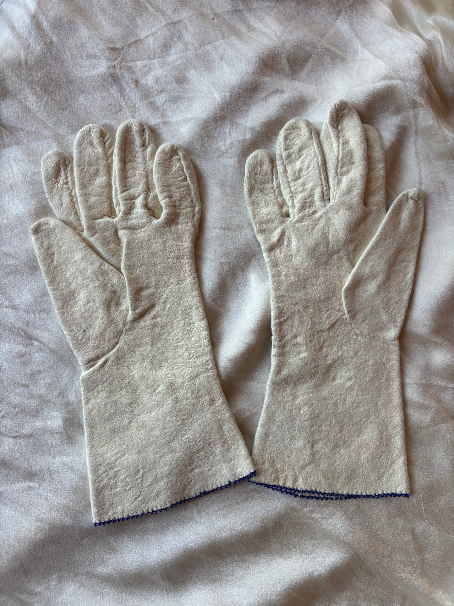 1940s/50s Sioux beaded buckskin gauntlets