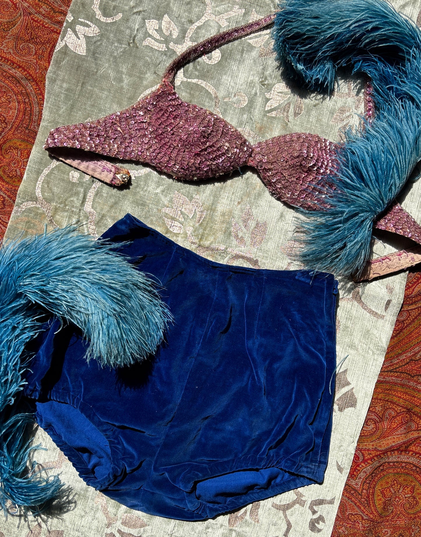 1930s cobalt blue velveteen hot pants