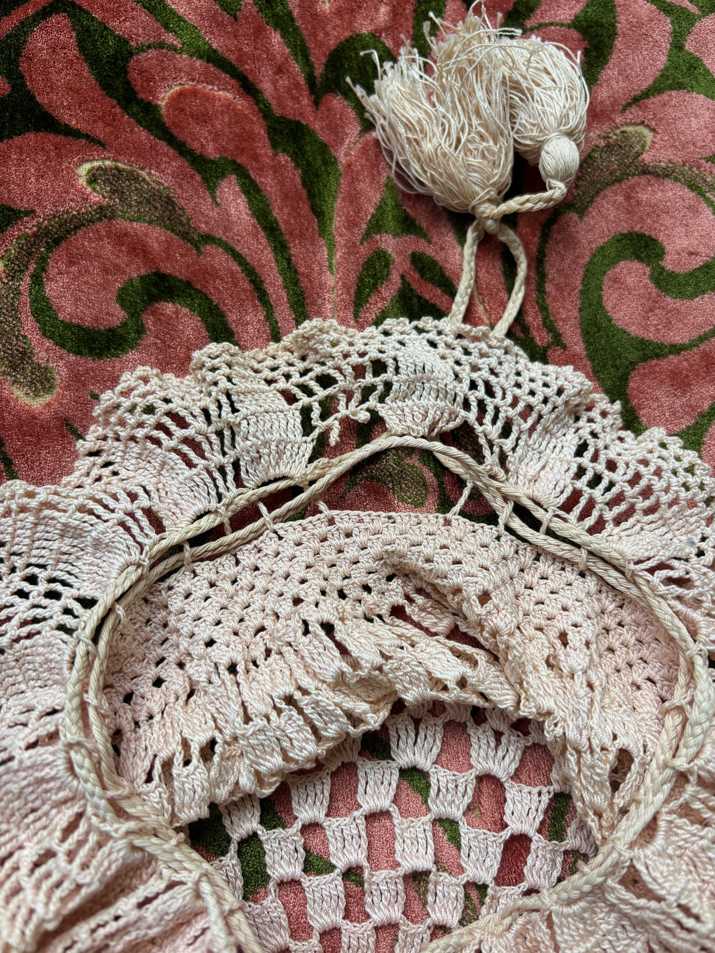 1920s crochet tassel purse