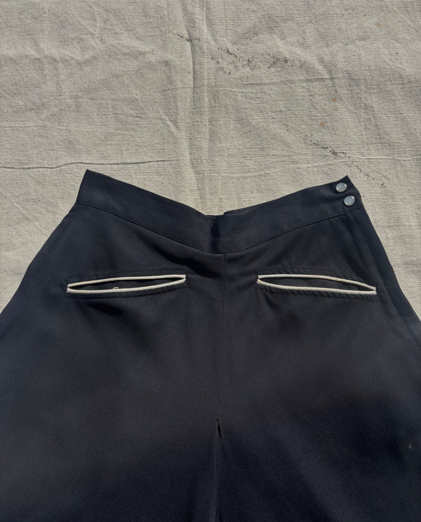 1950s black gabardine ranchwear culottes/split skirt