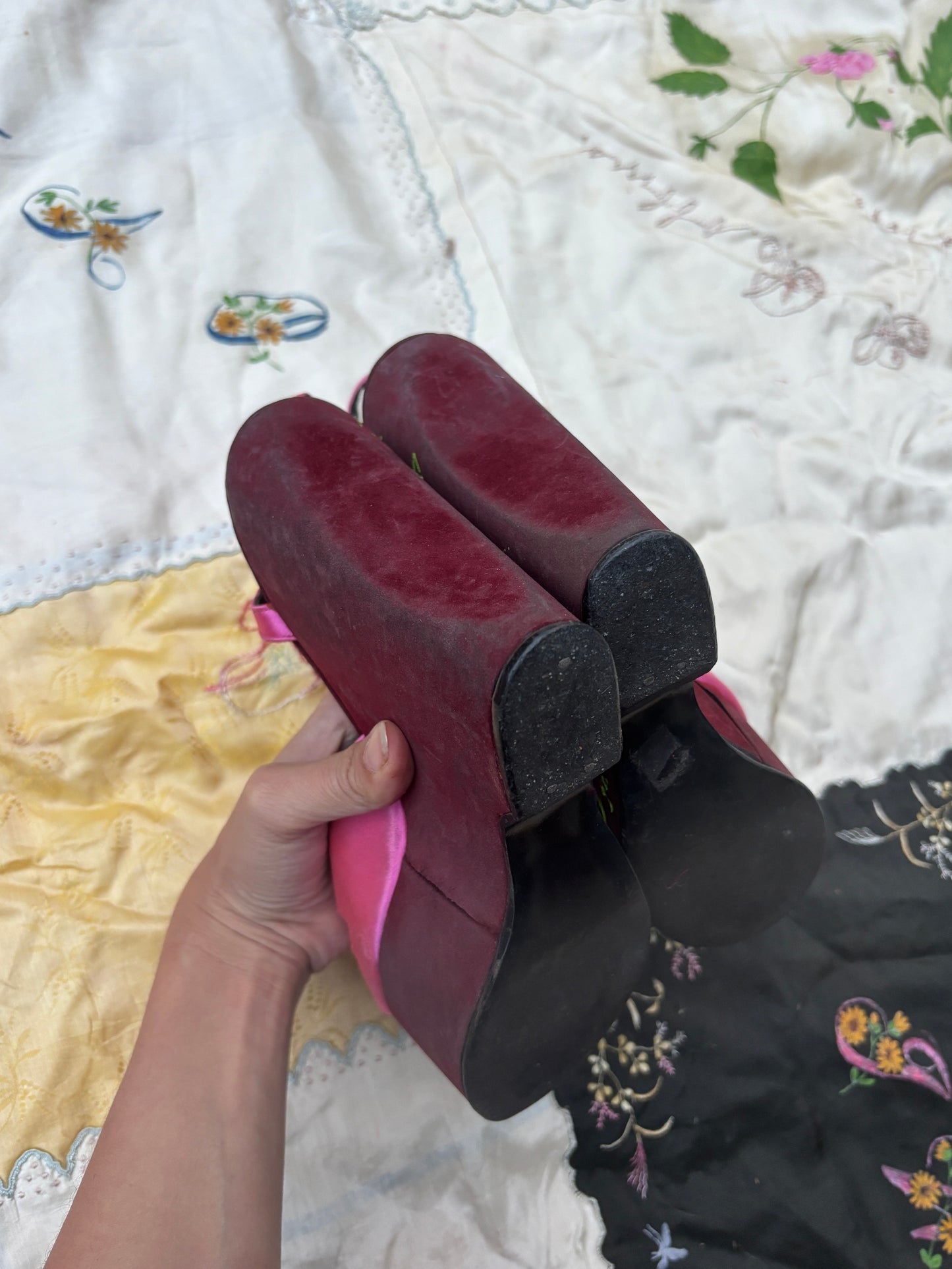 1970s Wonder Wedge by Bonnie Smith hand painted rose platforms