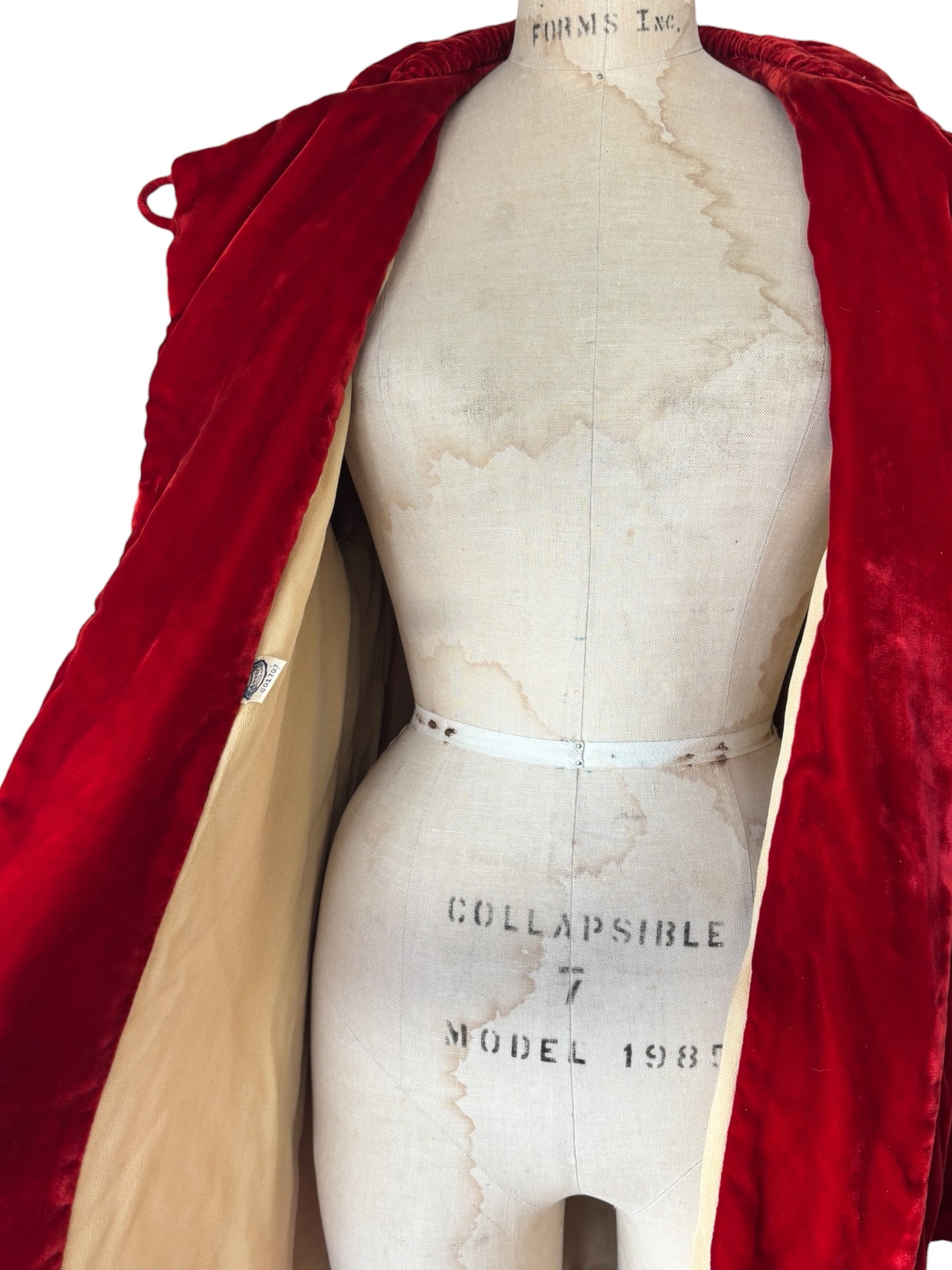 1930s silk velvet cocoon/opera coat crimson red