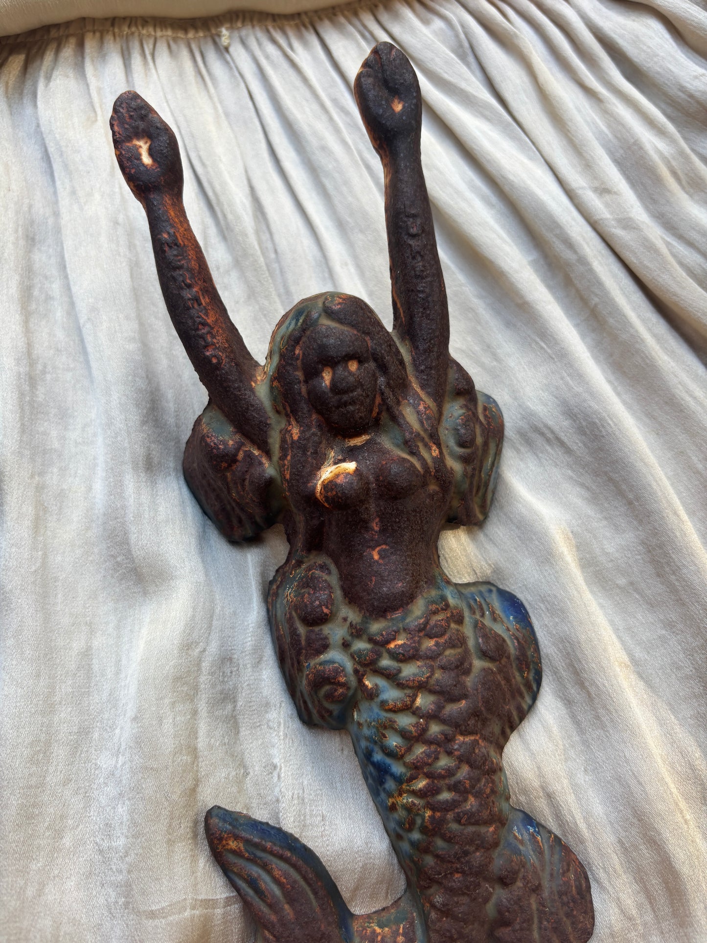 Mermaid iron boot jack