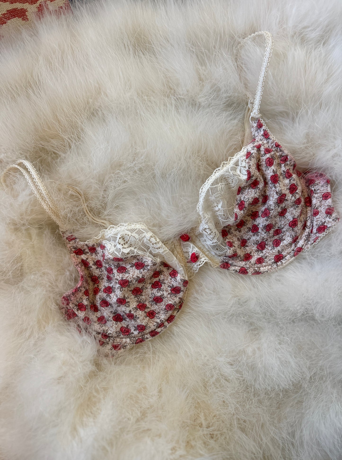 1990s rosette balconette bra