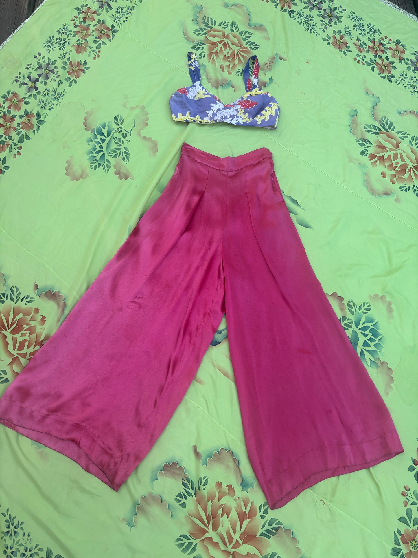 1940s brilliant pink satin palazzo pants