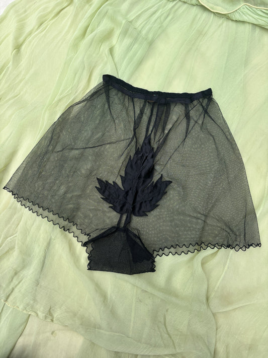 “Eve’s Leaves” 40s Tap Shorts