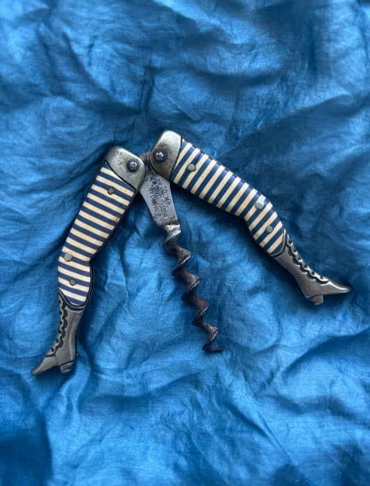 1890s lady legs corkscrew