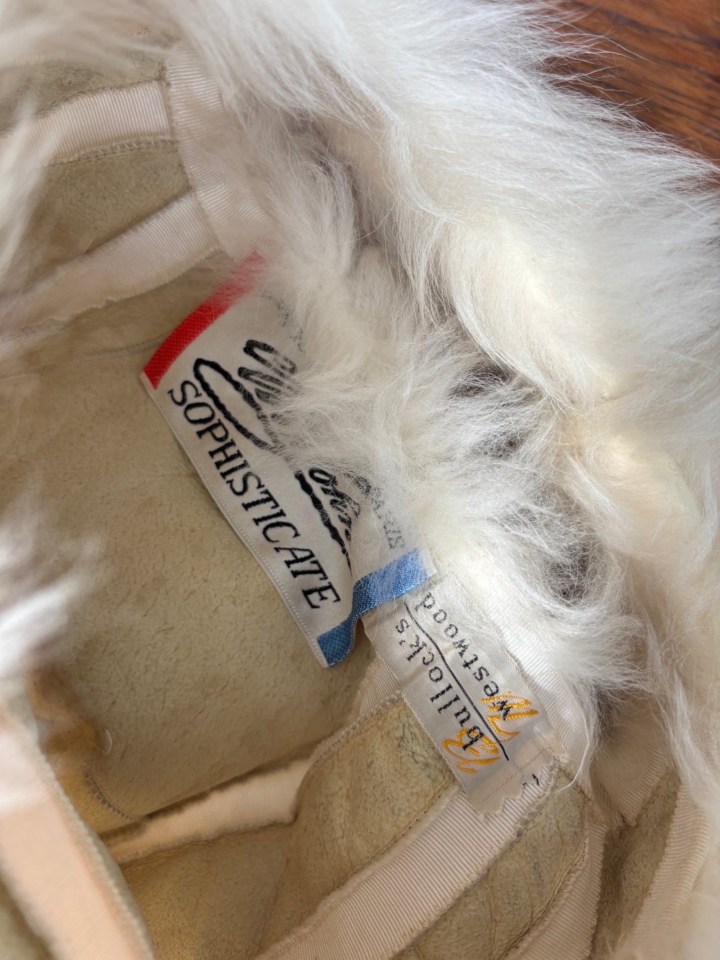 1960s white fox fur bonnet