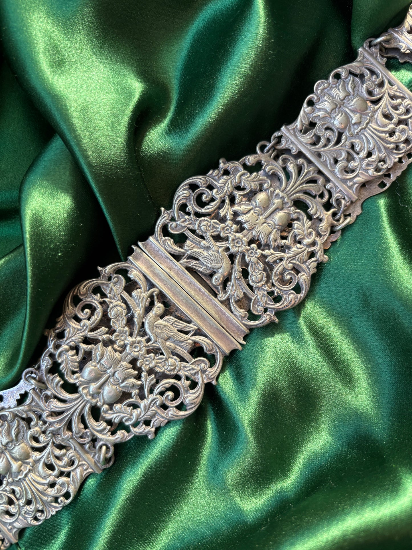 Nouveau silver plated nurse belt