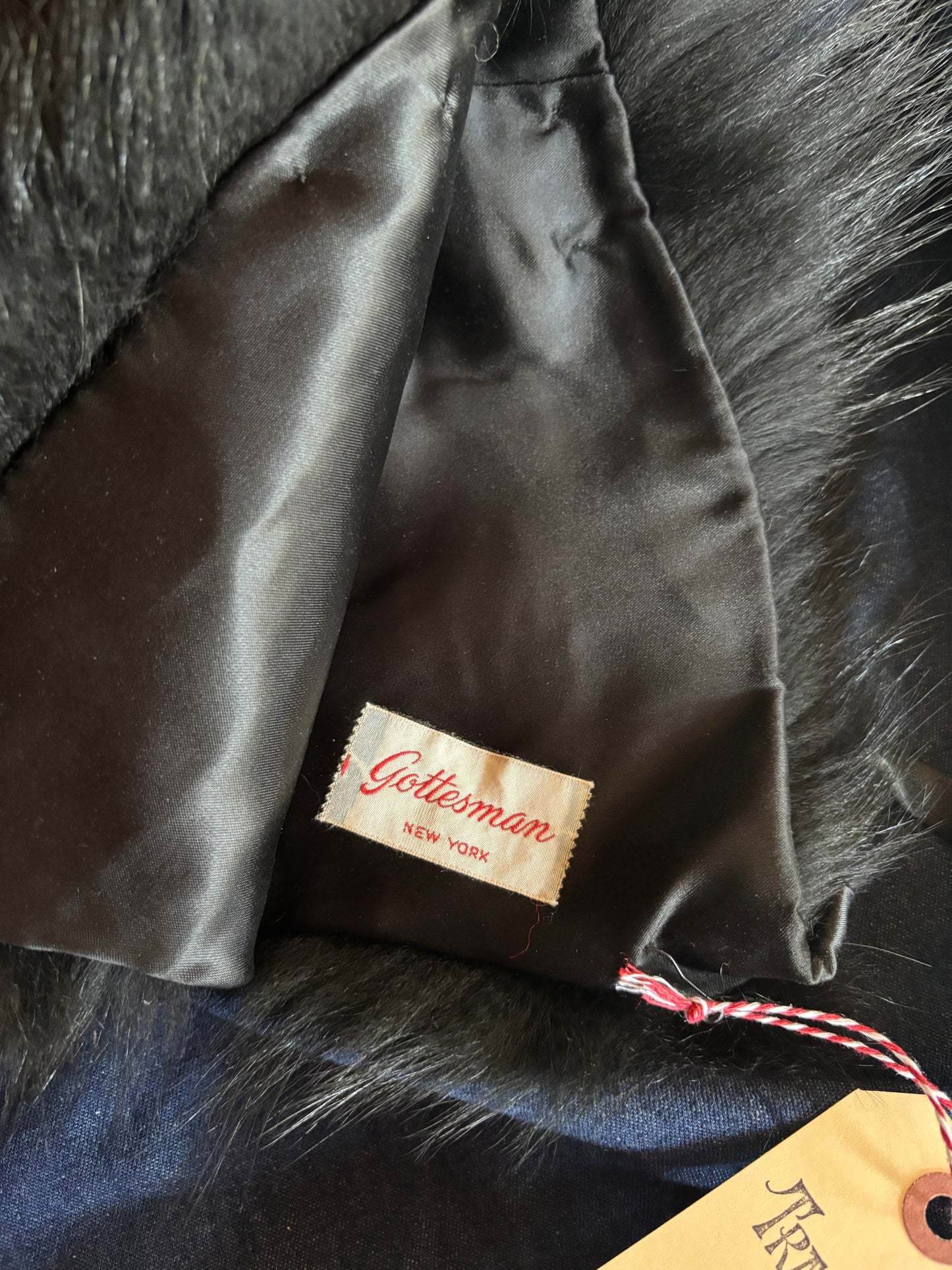 1950s fox fur bonnet